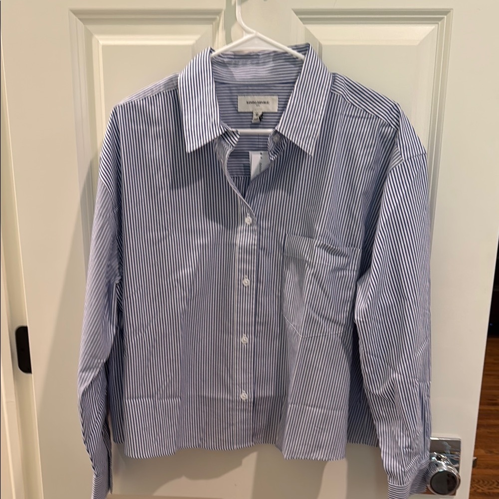 Banana Republic NWOT - Blue Striped Button-Down Shirt